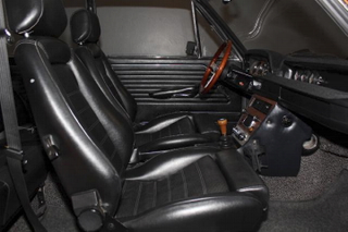 Illustration for article titled For $29,995, Could You Hatch A Plan For This 1973 BMW 2000 Tii?